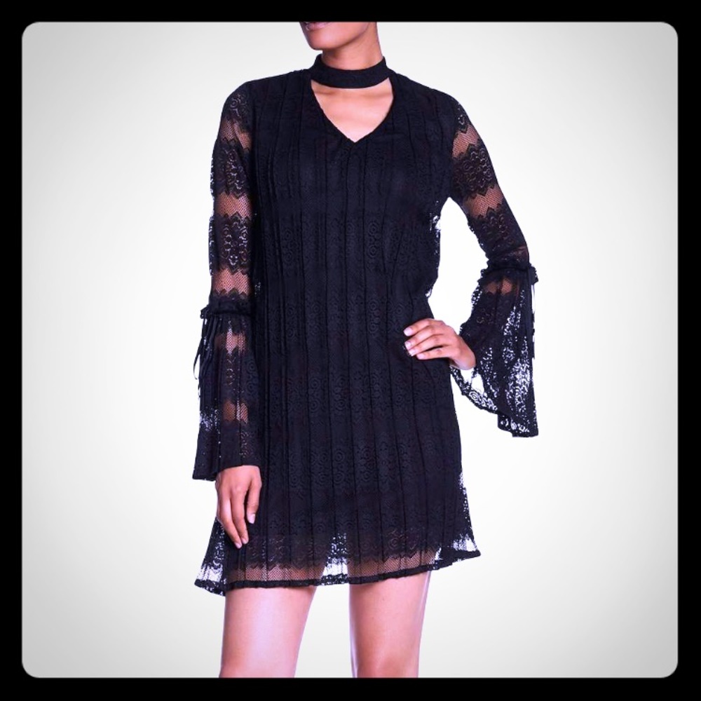 Laundry by Shelli Segal pleated dress
